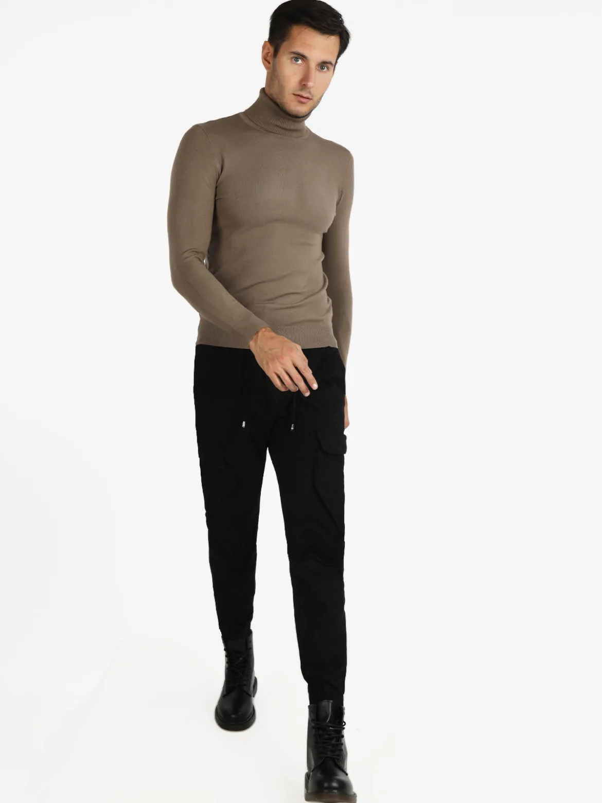 Ange Wear Dolcevita da uomo in maglia