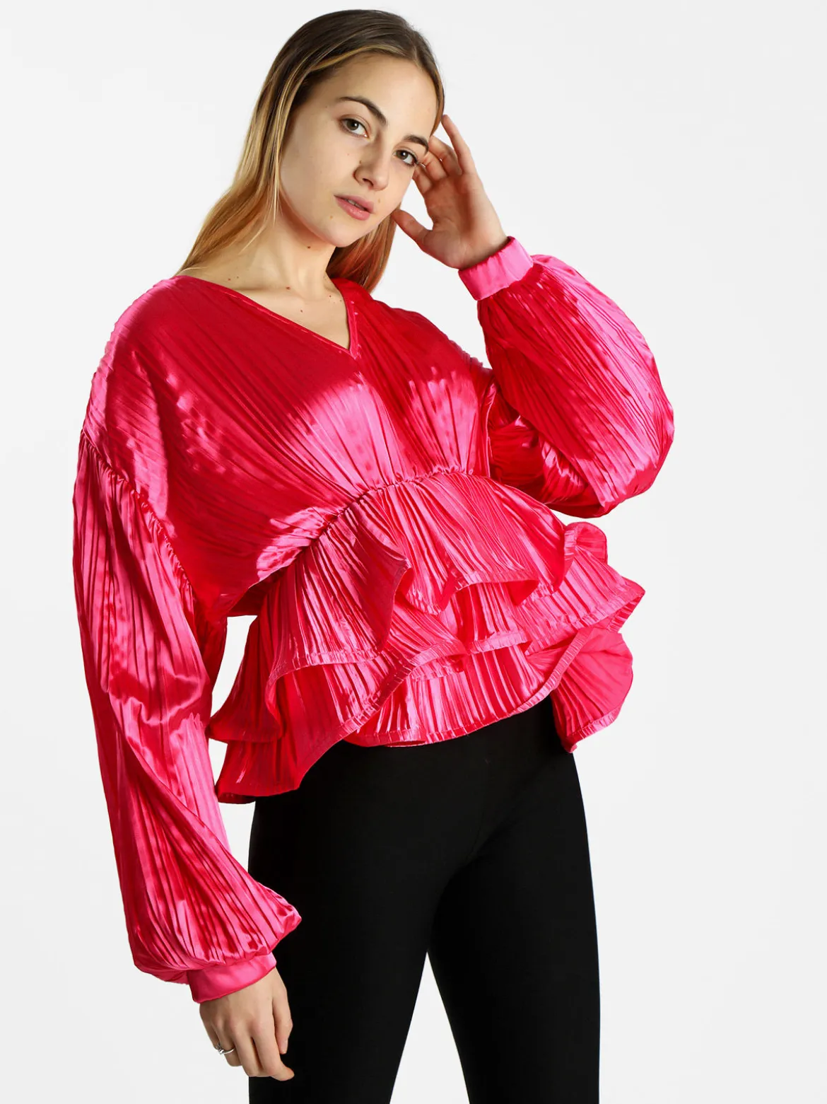 Azaka Blusa donna plissetata con balze sul finale