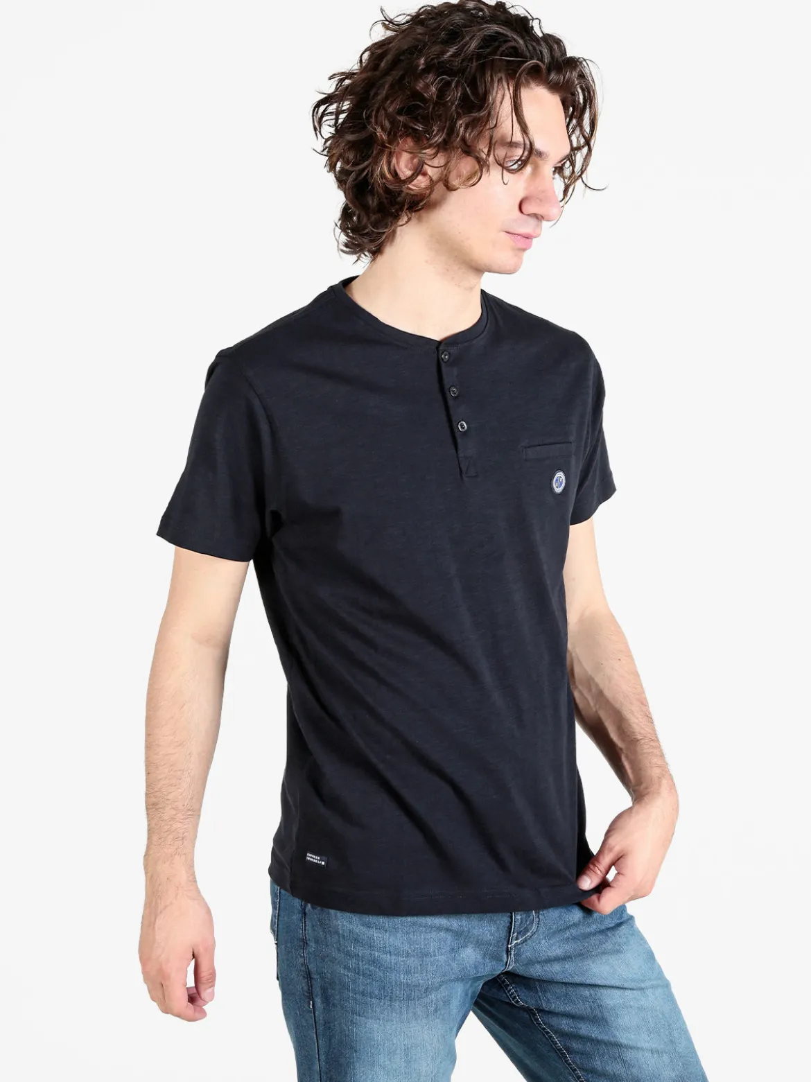 Be Board T-shirt uomo con taschino sul petto e bottoncini sullo scollo