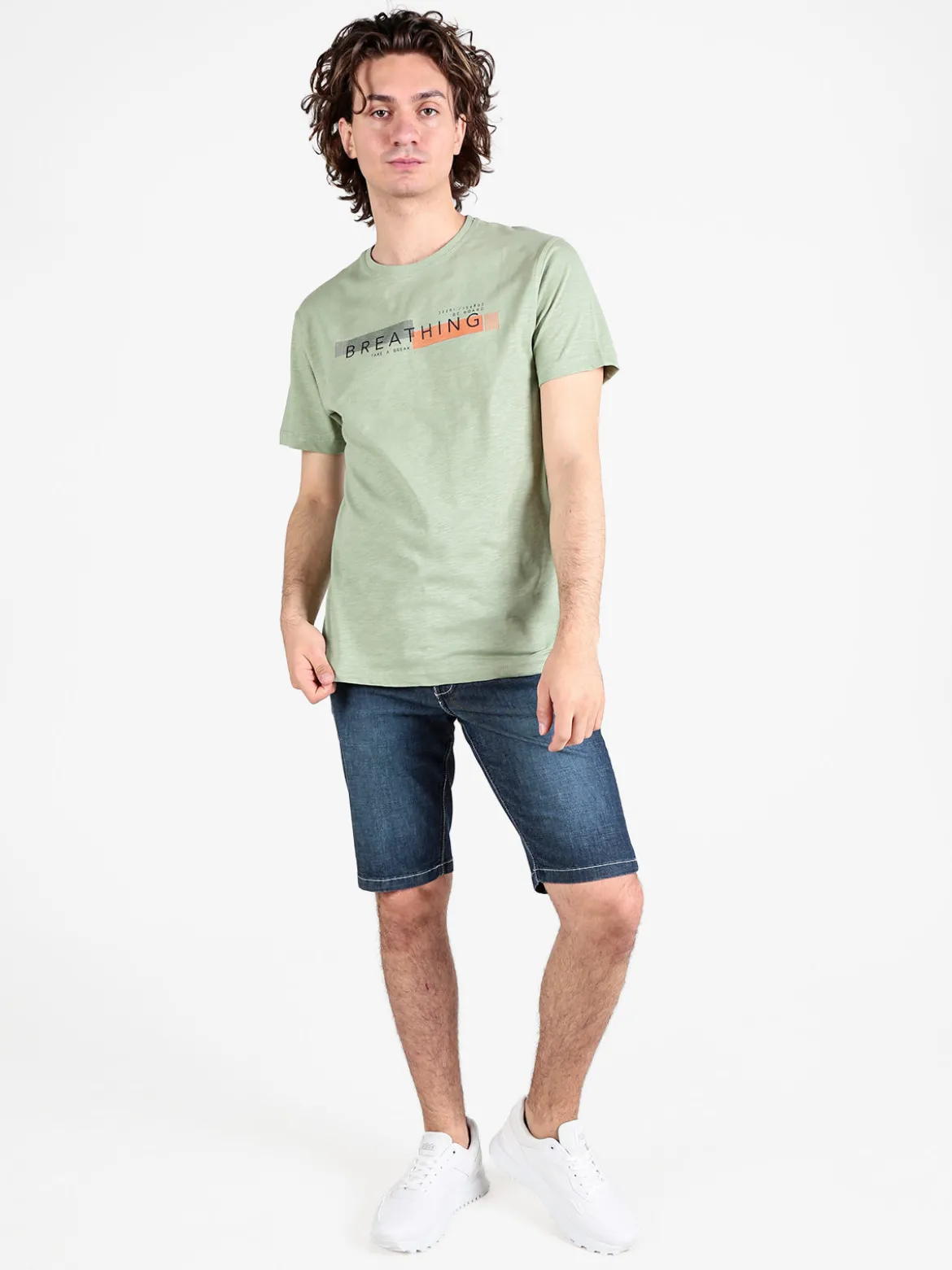 Be Board T-shirt uomo in cotone con stampa scrtita