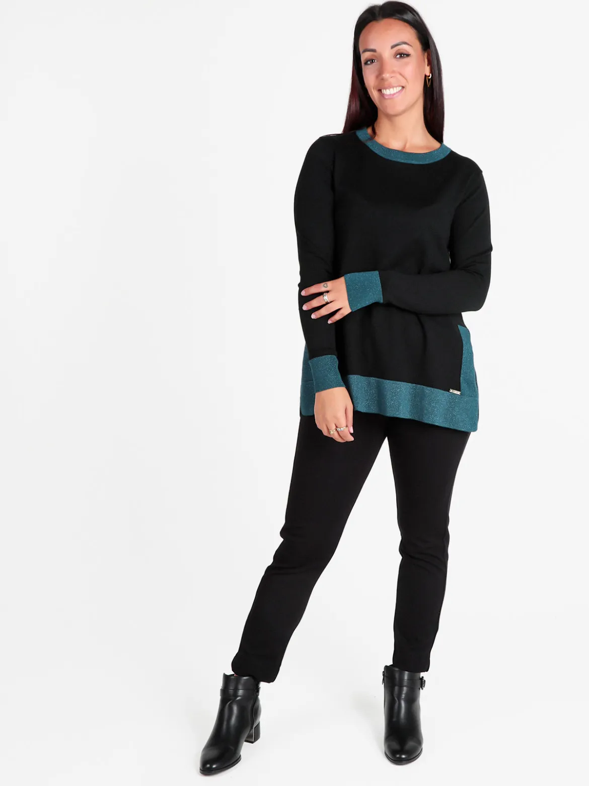 Coveri Moving Maglia donna girocollo in contrasto colore con spacchi laterali