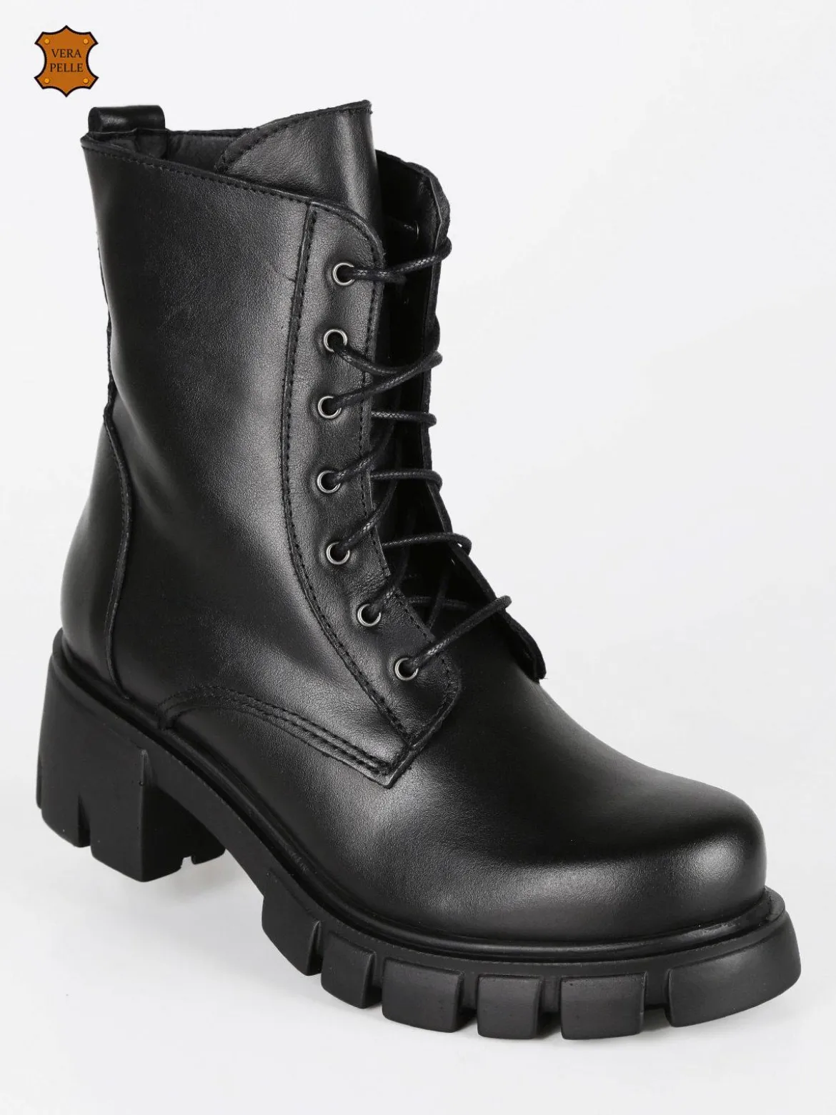 Dolce Moda Anfibi in pelle con tacco