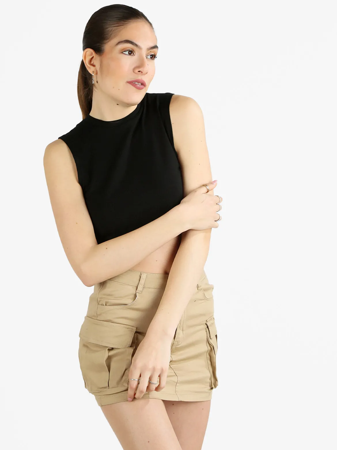 Essenziale Milano Canotta cropped da donna a spalla larga
