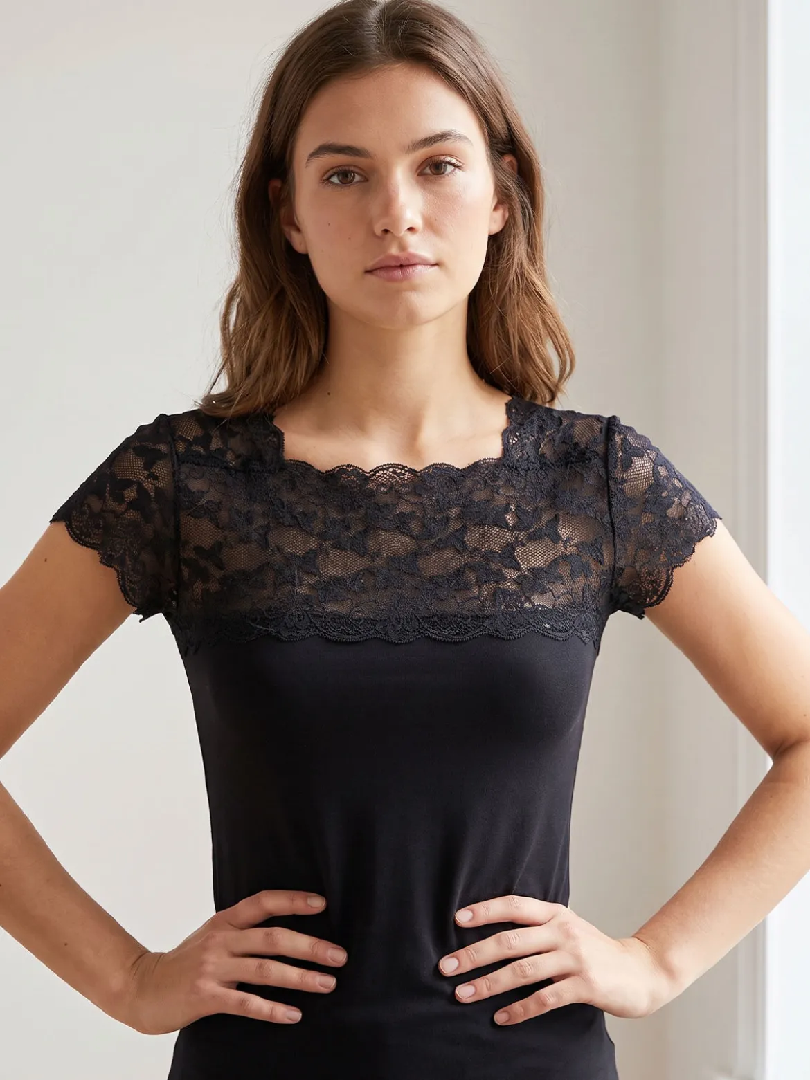 Esse Speroni Maglia manica corta donna con pizzo