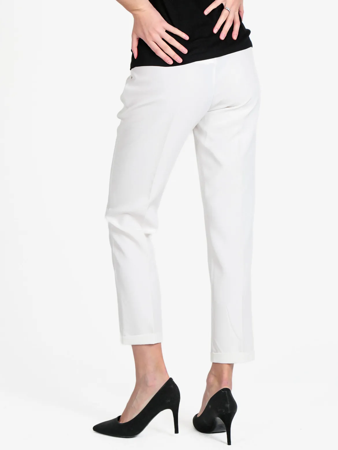 Frenetika Pantaloni classici da donna con risvolto