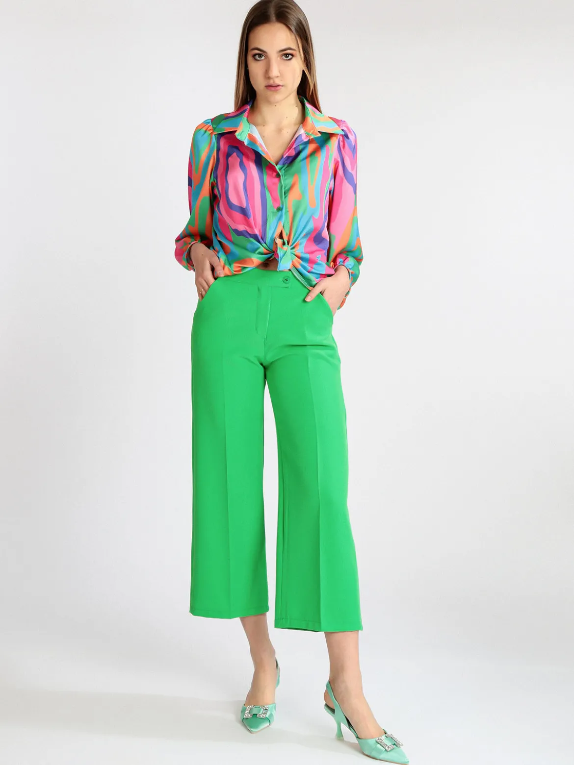 Frenetika Pantaloni cropped da donna