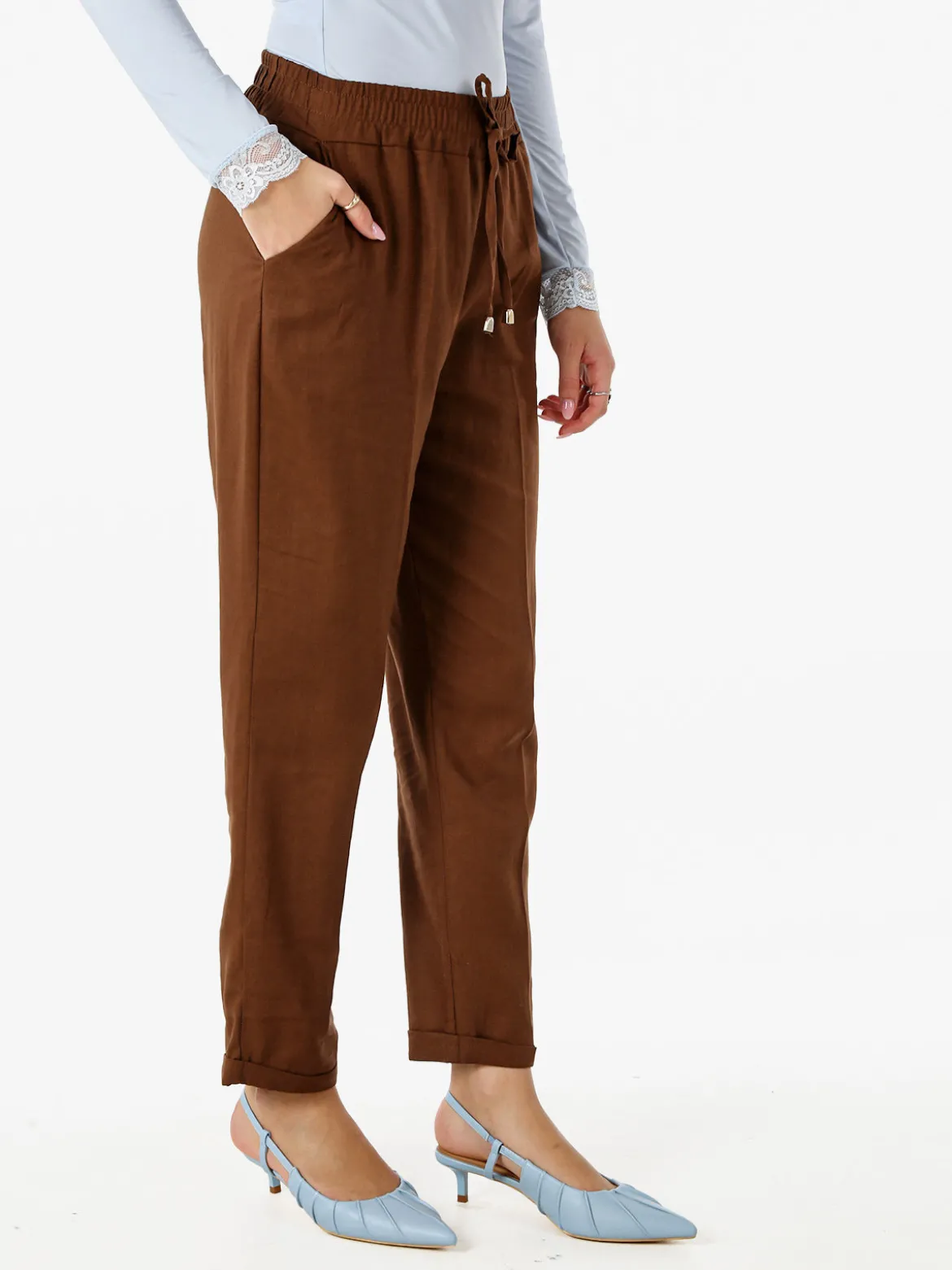 Frenetika Pantaloni donna in misto lino con risvolti - marrone