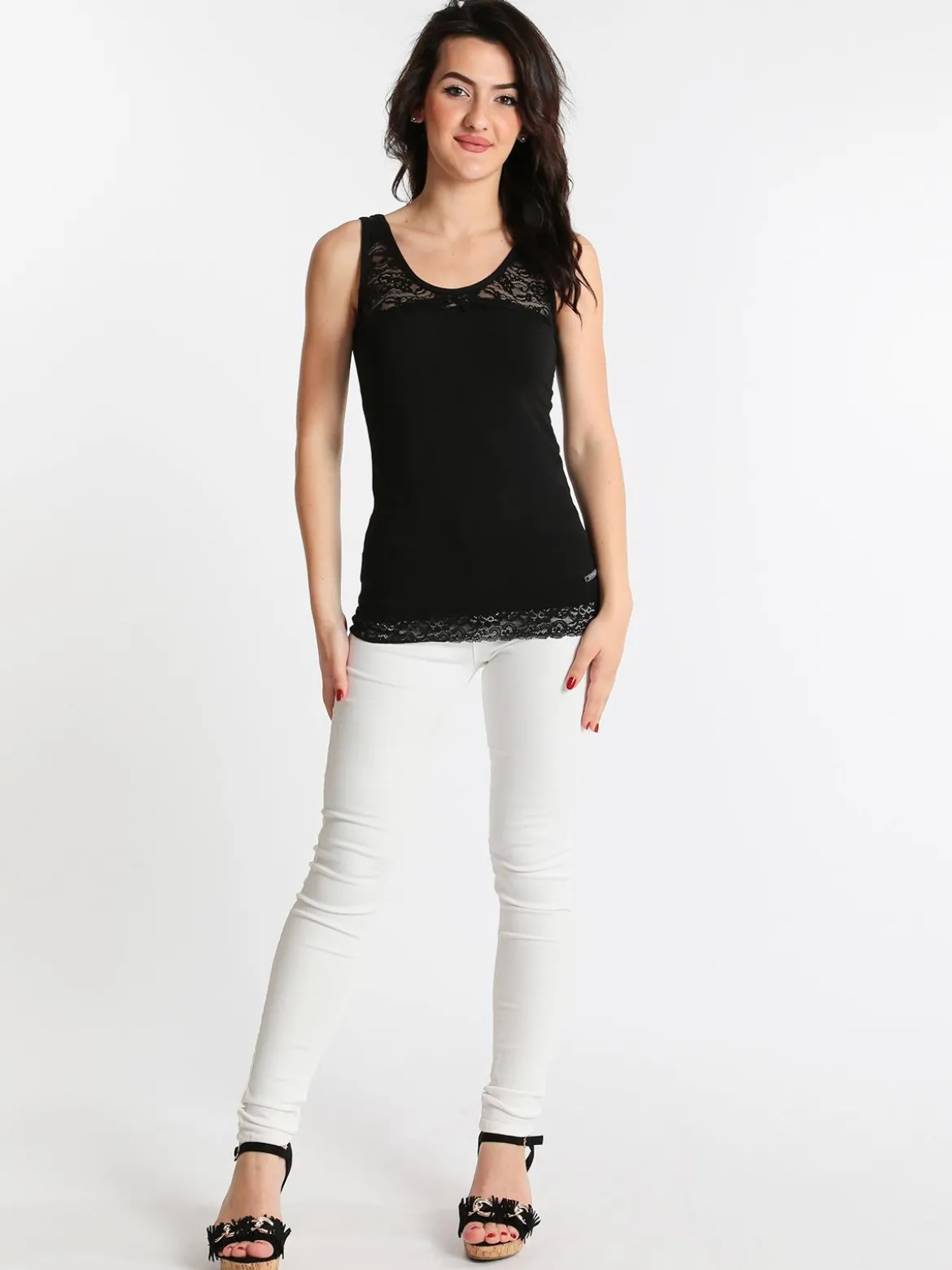 Intimami Canotta nera con pizzo