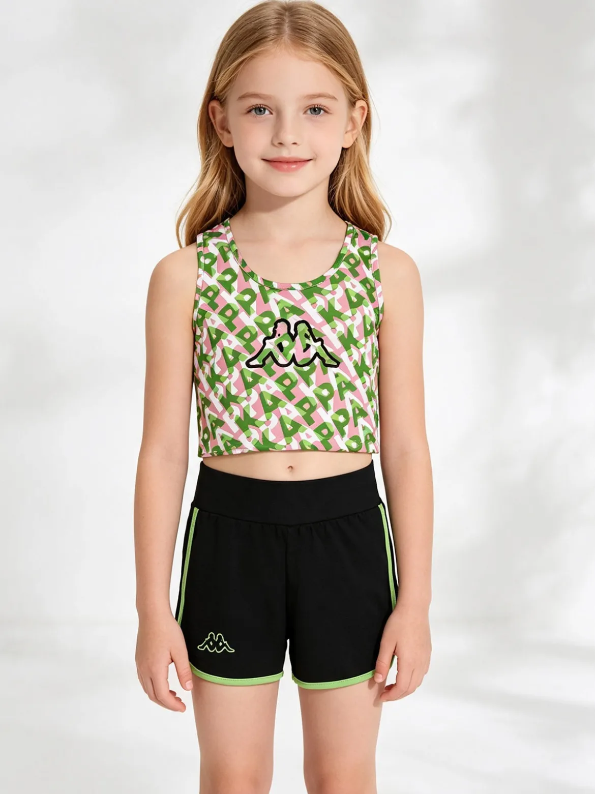 Kappa Completo smanicato da ragazza in cotone con canotta cropped e shorts - verde