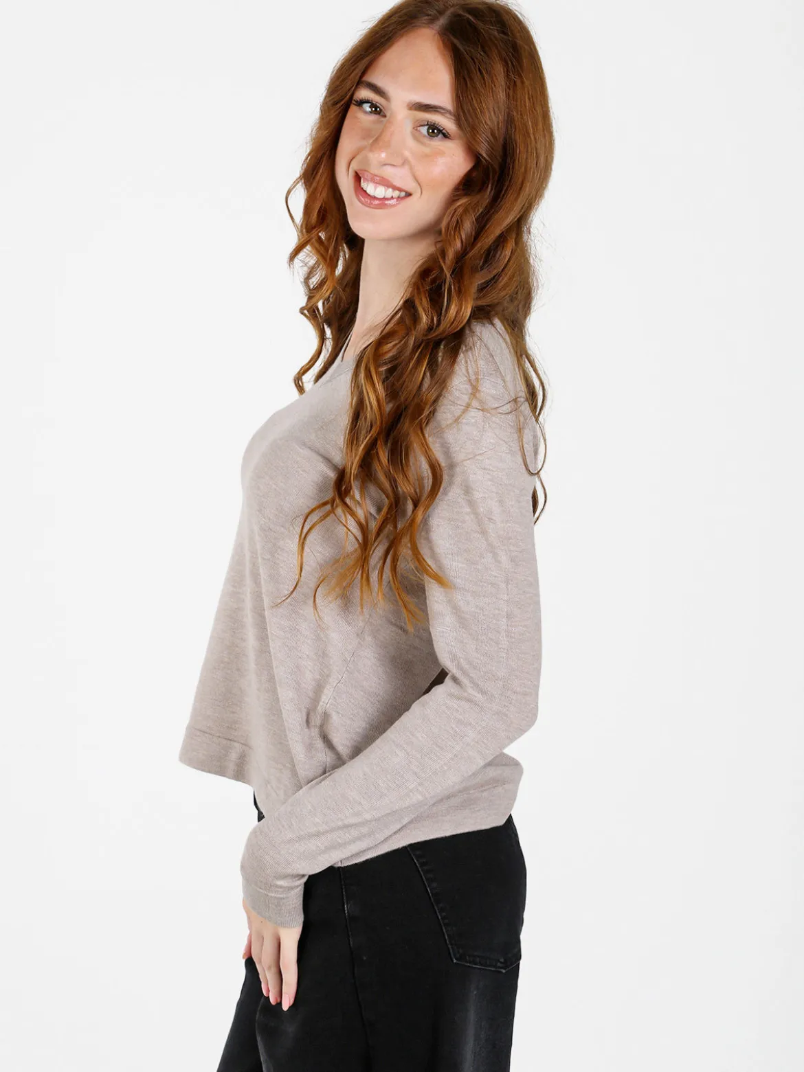 Louise Doro Pullover donna in maglia con scollo a V - sabbia