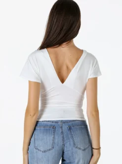 Lovery Top donna con scollo a V davanti e dietro con arricciature laterali - bianco