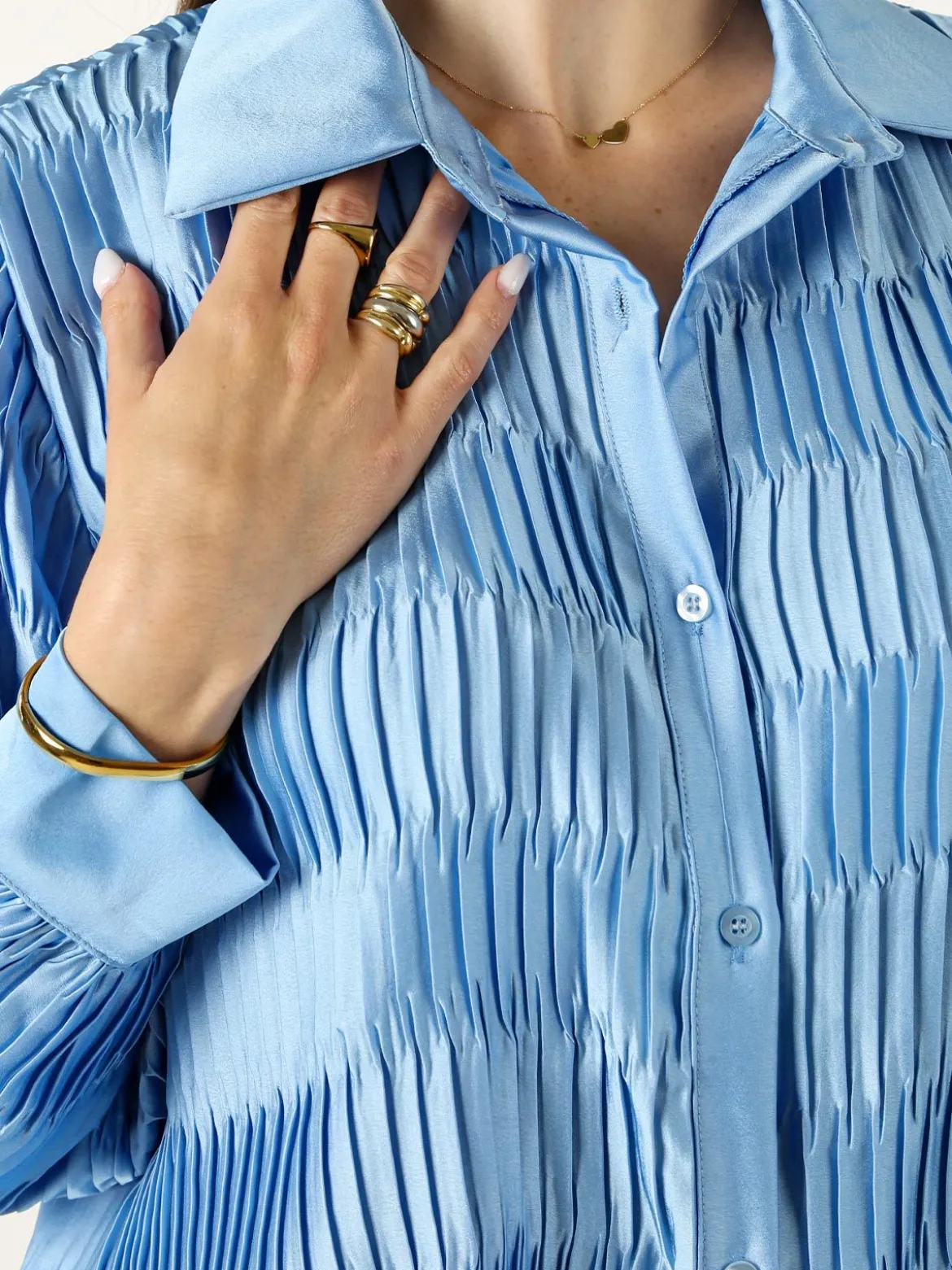 Luxesize Camicia plissettata da donna con maniche lunghe a palloncino - nero