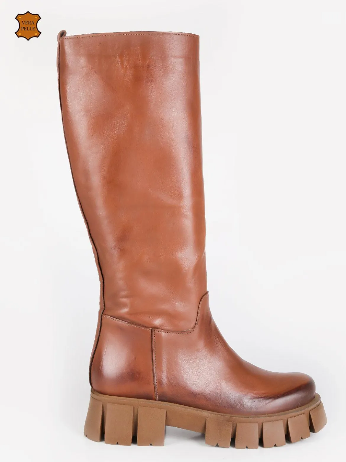 Made In Italy - Dolce Moda Stivali in pelle da donna con suola carrarmato