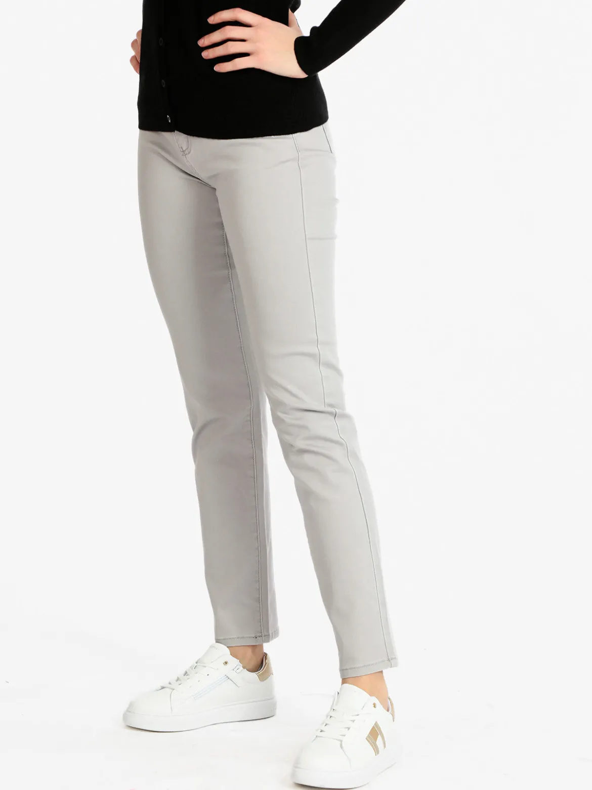 Max & Liu Pantaloni regular da donna