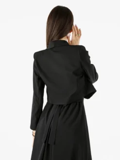 Melitea Blazer corto da donna elegante - nero