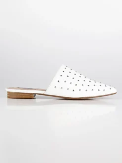 Queen Helena Sabot bianchi in ecopelle con borchie