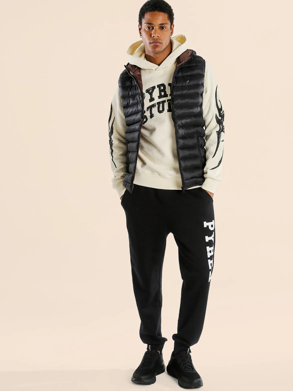 Rifle Gilet da uomo imbottito con cappuccio - nero