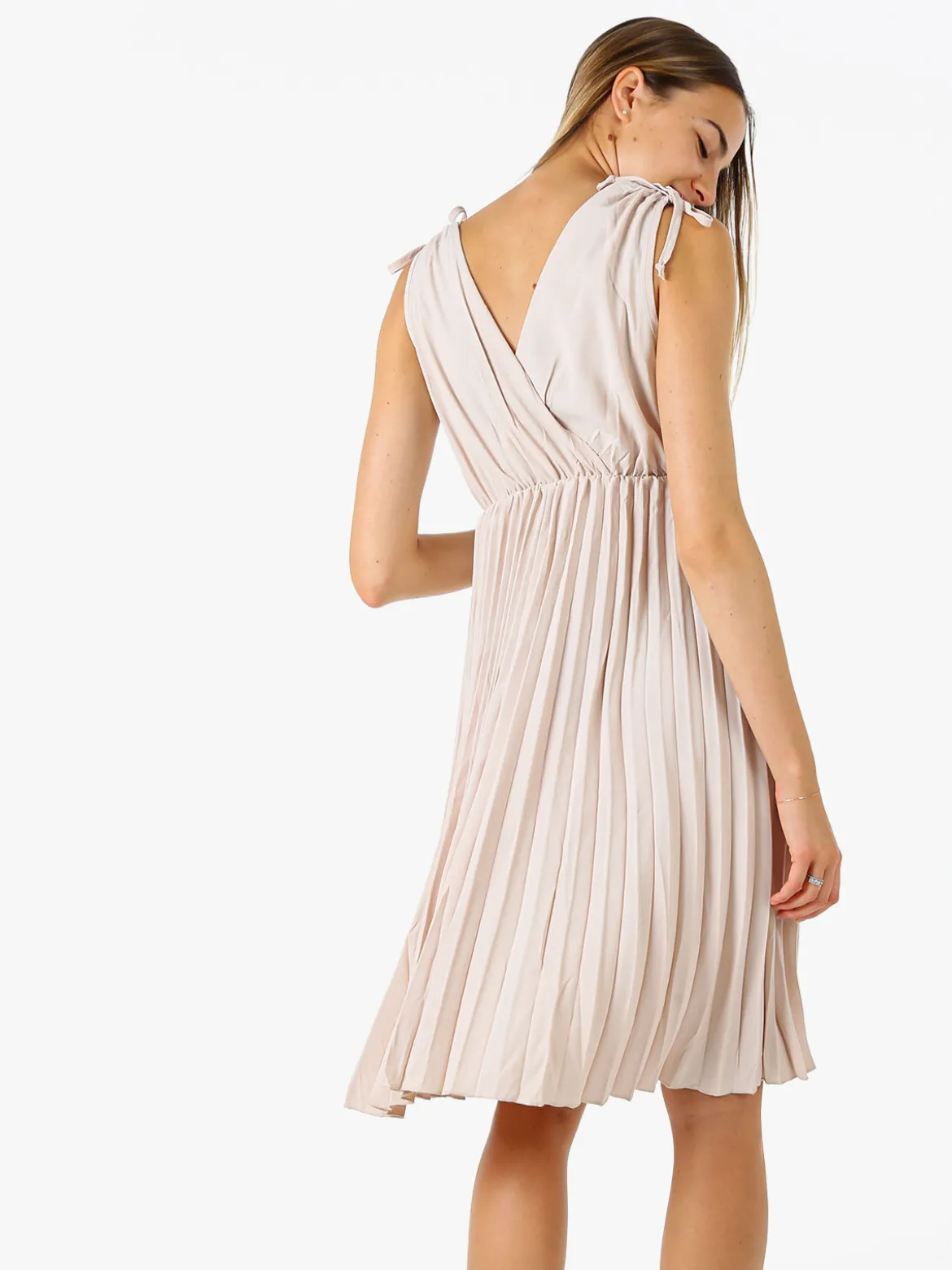 Solada Abito donna a spalla larga con gonna plissettata - beige