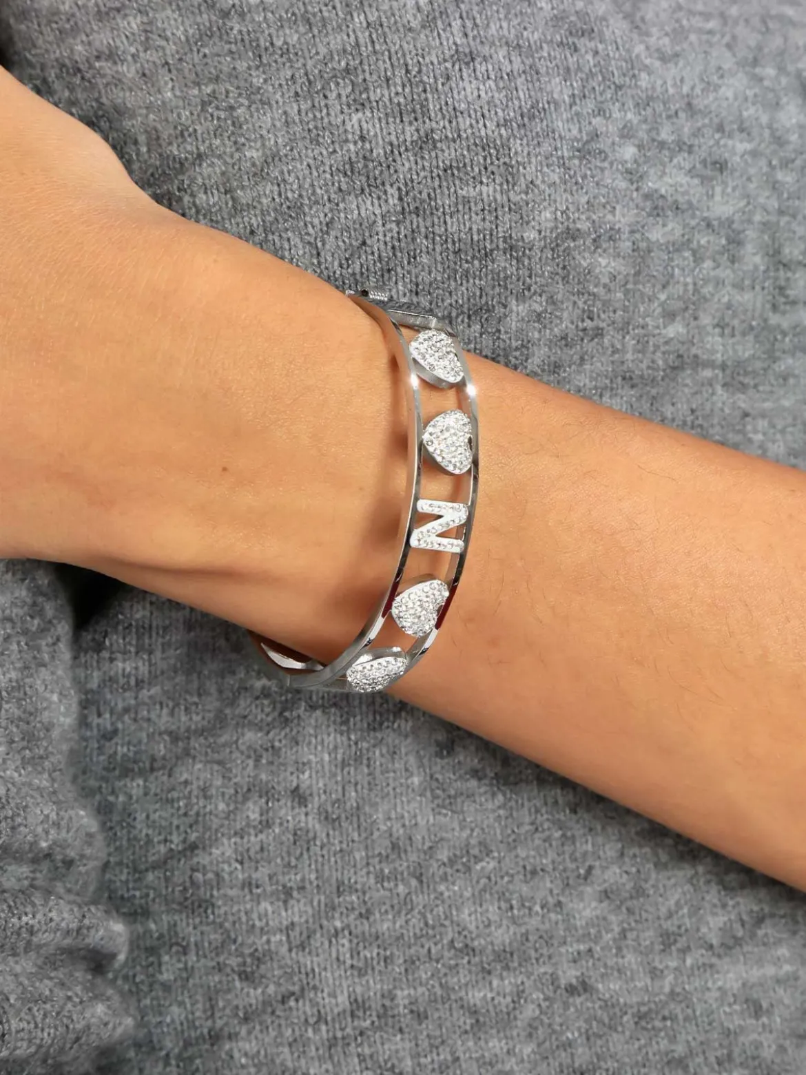 Solada Bracciale rigido "N"
