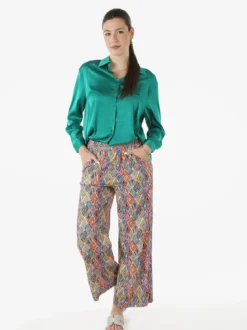 Solada Camicia donna a maniche lunghe in tessuto simil raso - verde