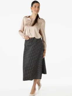 Solada Camicia donna a maniche lunghe in tessuto simil raso - beige