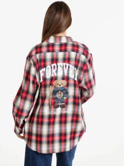 Solada Camicia donna oversize a quadri con stampa orsacchiotto sul retro - rosso