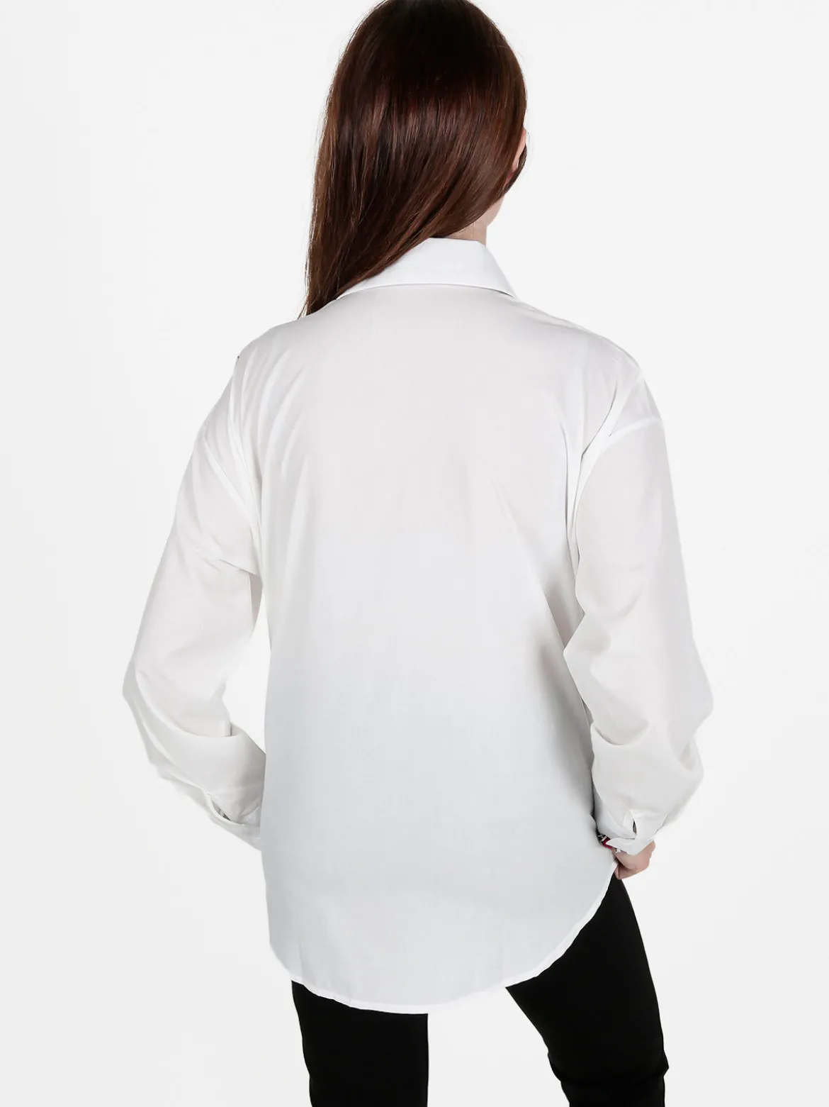 Solada Camicia donna oversize con fiore gioiello applicato