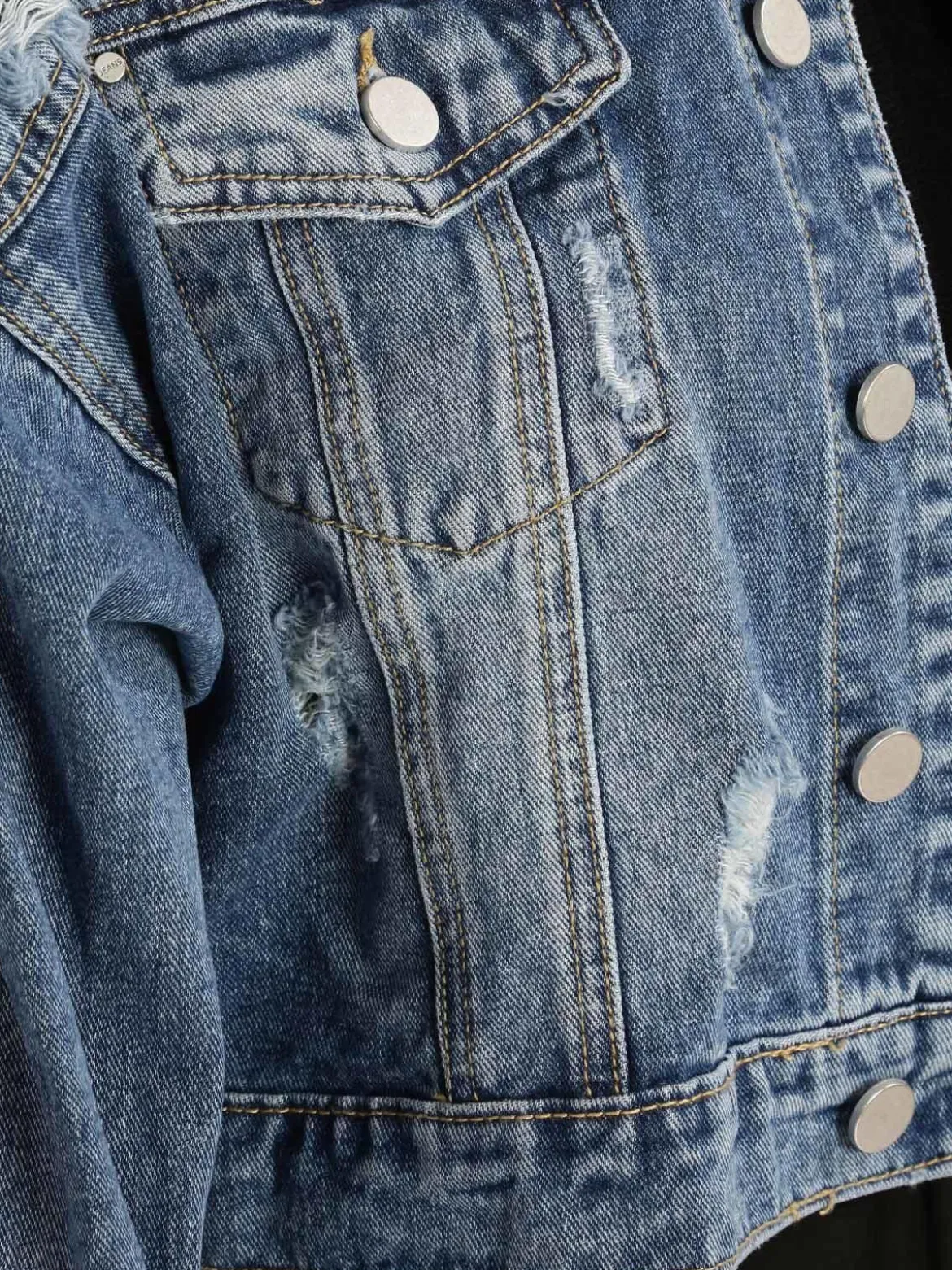 Solada Gicca denim corta con strappi