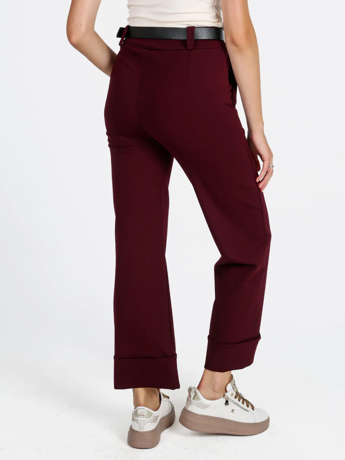 Solada Pantaloni donna culotte con cintura e risvolto sul finale - bordeaux