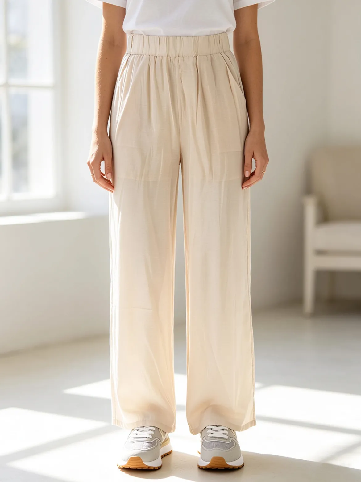 Solada Pantaloni donna leggeri a gamba larga - beige