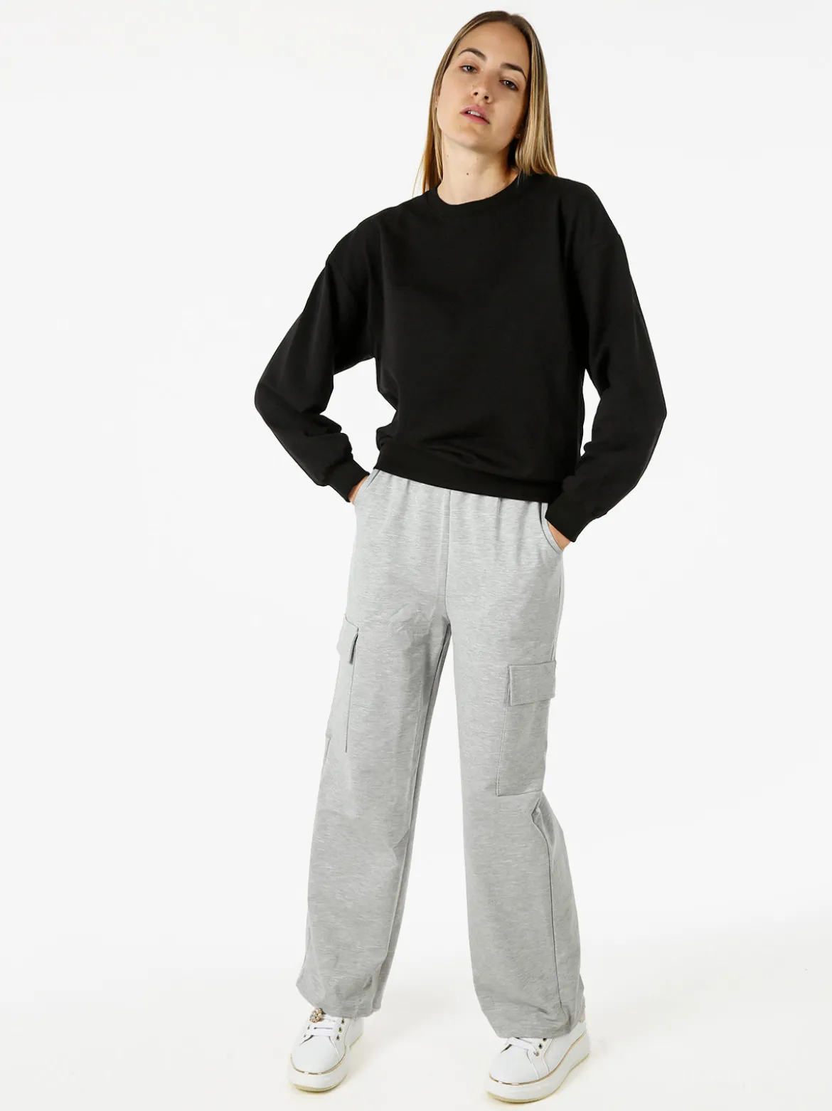 Solada Pantaloni tuta da donna con tasconi a gamba dritta - grigio