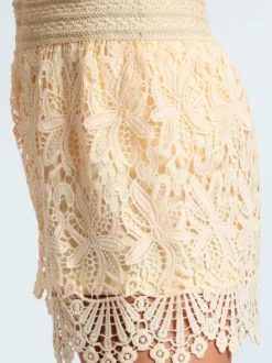Solada Shorts in pizzo macramè