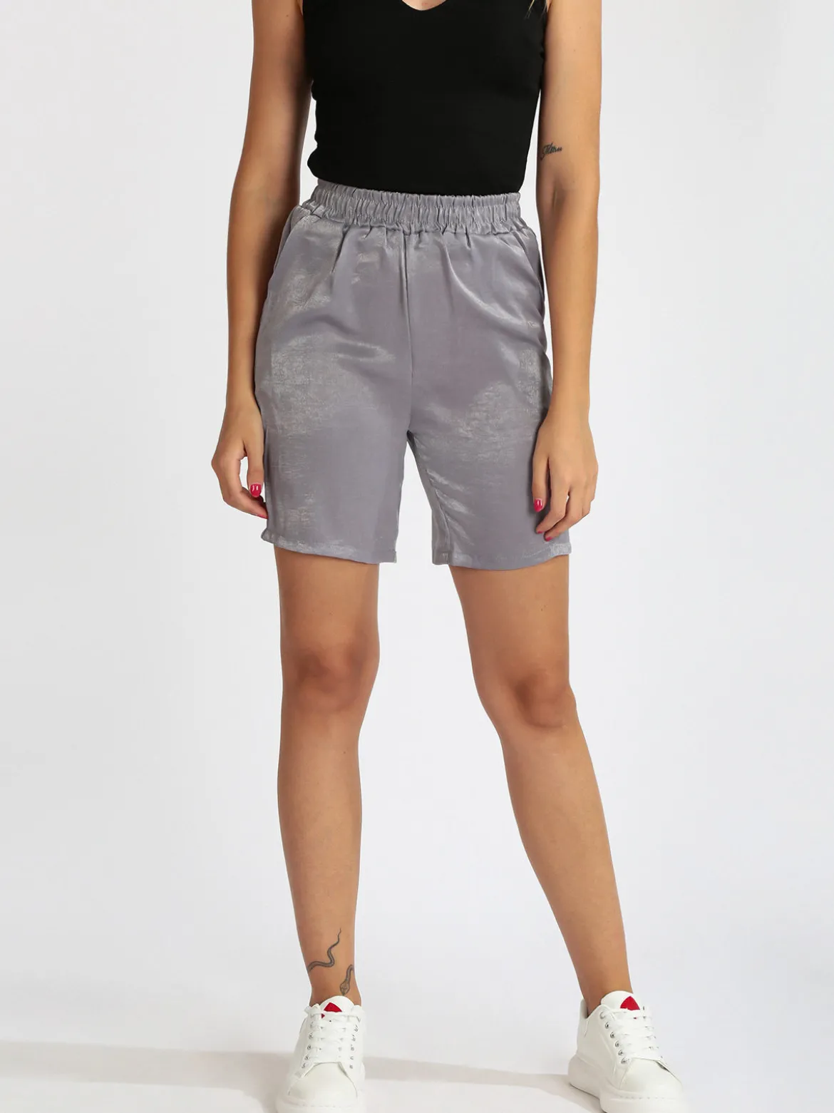 Solada Shorts morbidi donna effetto raso