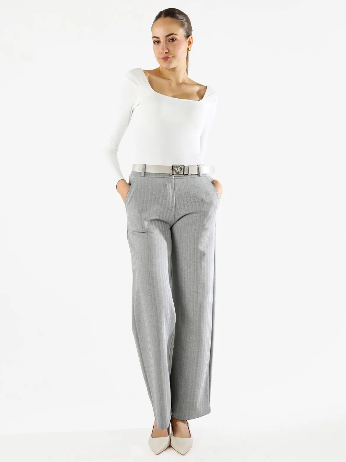 Solada Top body donna a maniche lunghe con scollo davanti e dietro - bianco