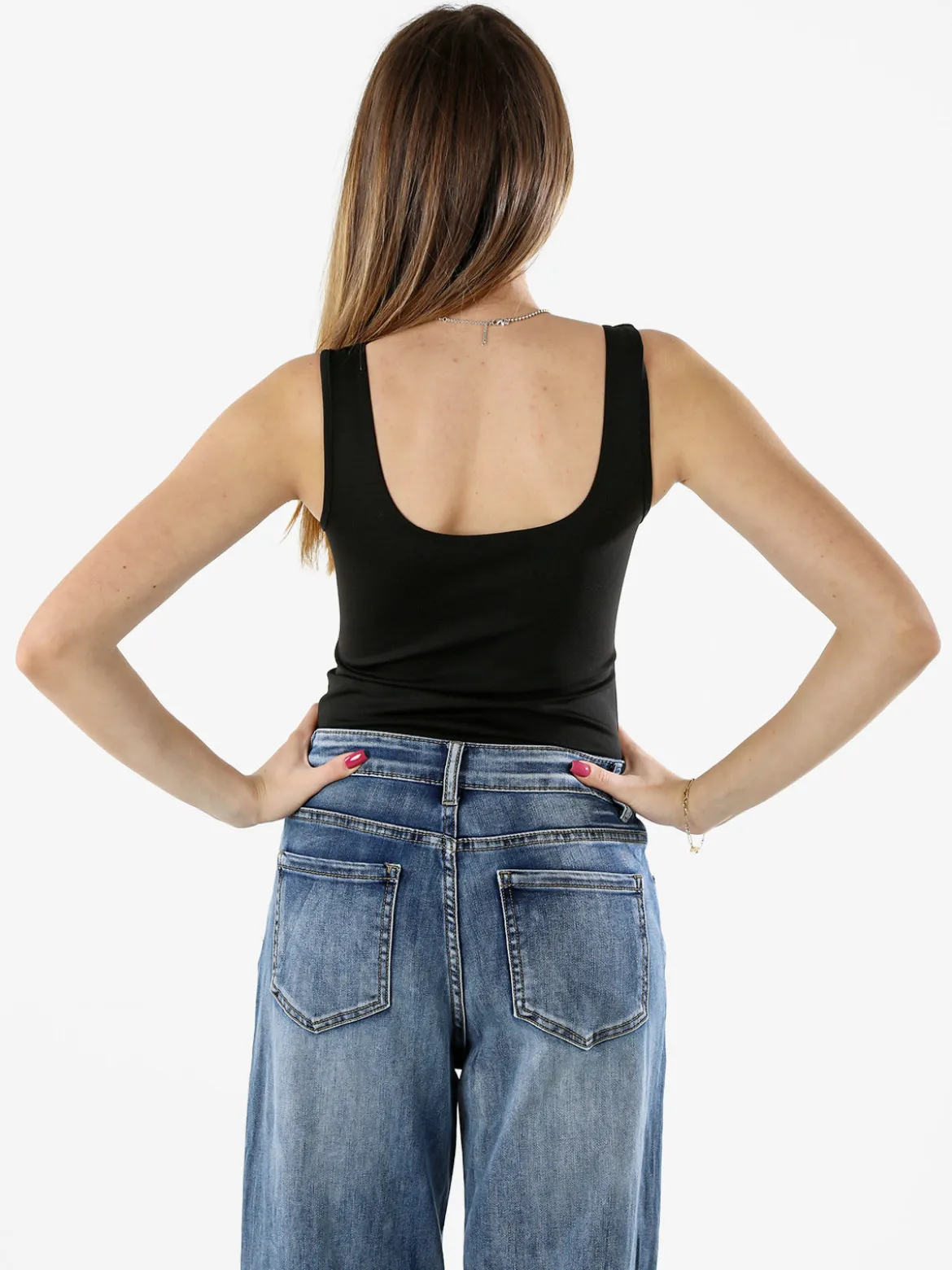 Solada Top body donna senza maniche sgambato - nero