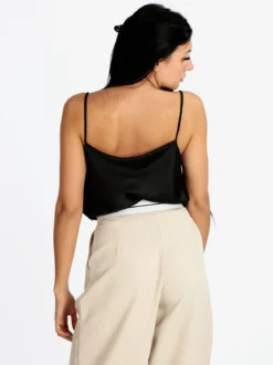 Solada Top donna con scollo a cascata