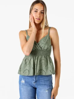 Solada Top donna in cotone con dettagli macramè con spalline sottili - militare