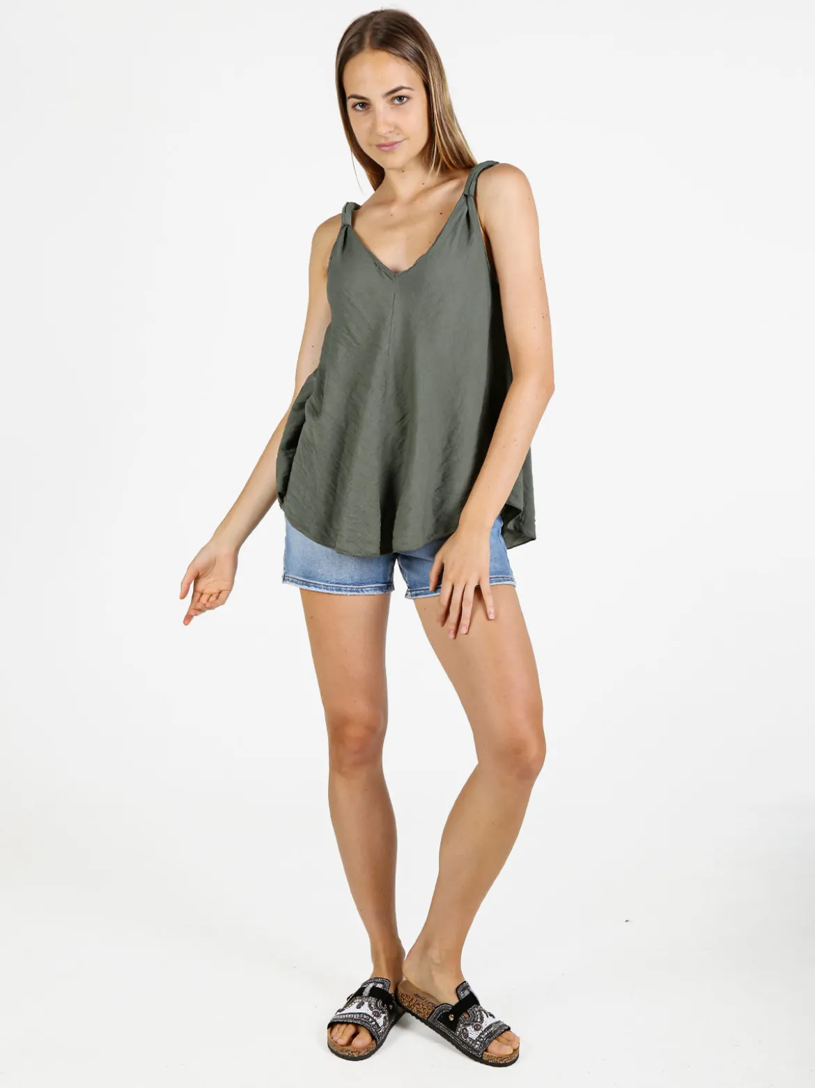Solada Top donna svasato con scollo a V - militare