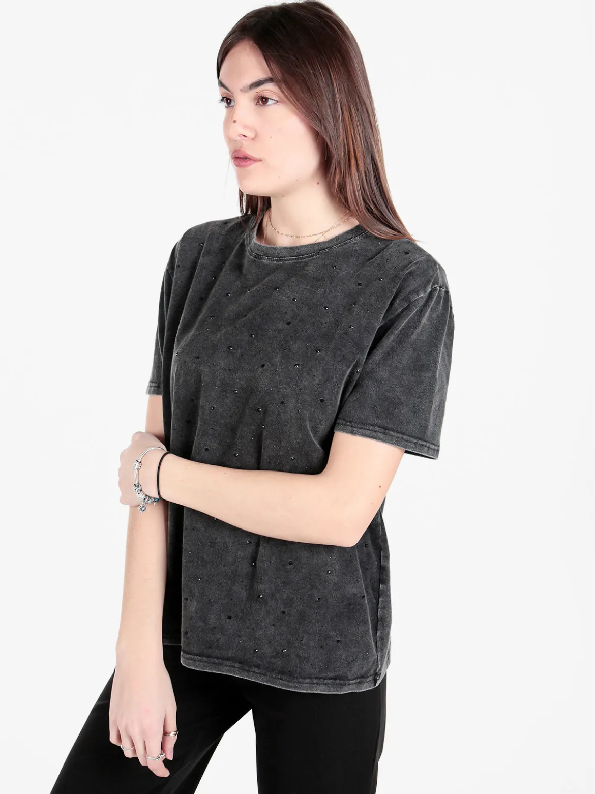 Solada T-shirt oversize da donna con borchie