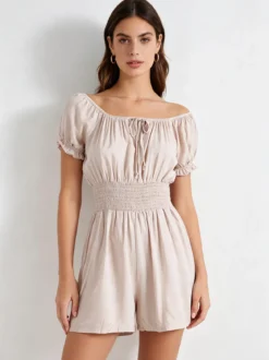 Solada Tuta jumpsuite corta da donna con scollo a barca - beige