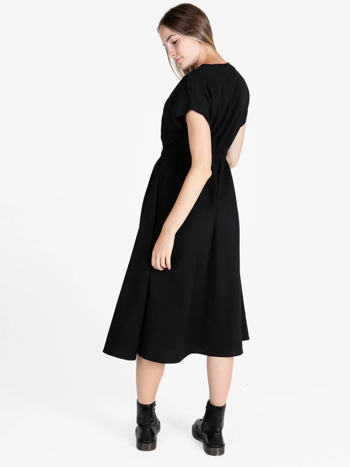 Solada Vestito donna a maniche corte con scollo a V