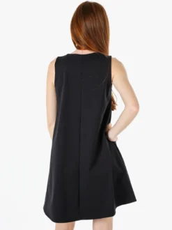 Solada Vestito donna svasato senza maniche - nero