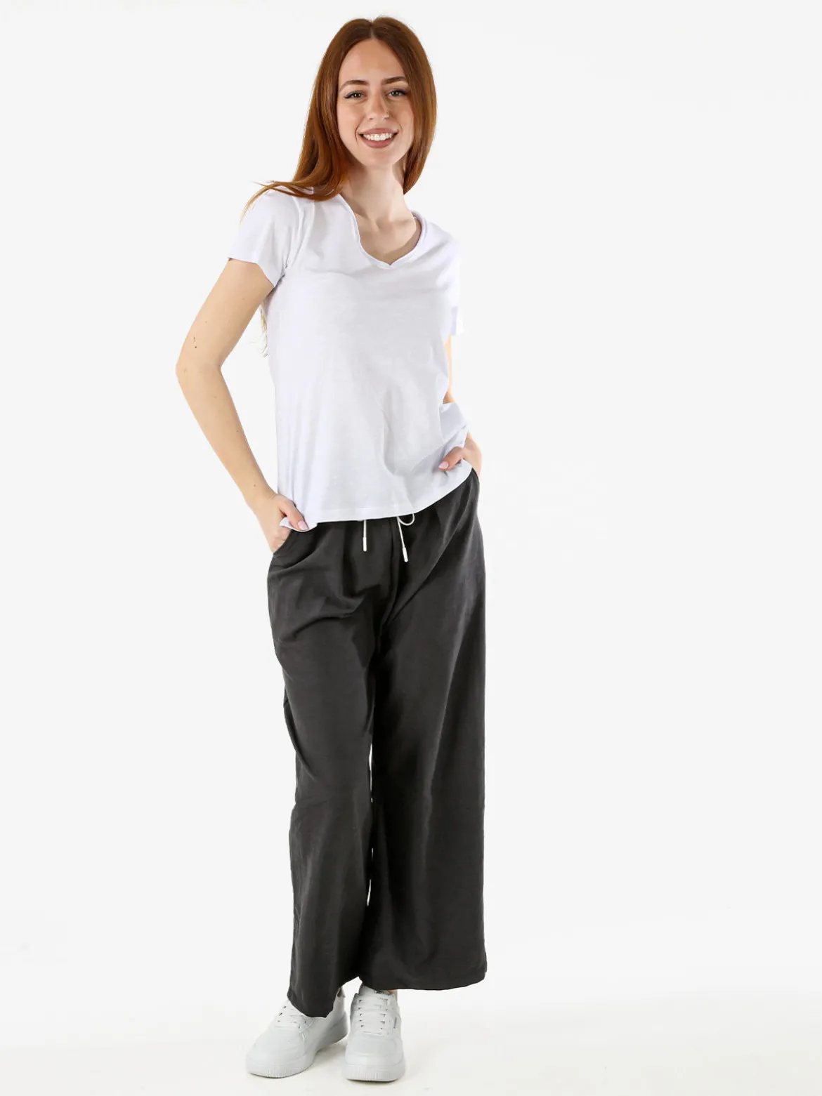 The People Rep T-shirt donna in cotone con scollo a V - bianco