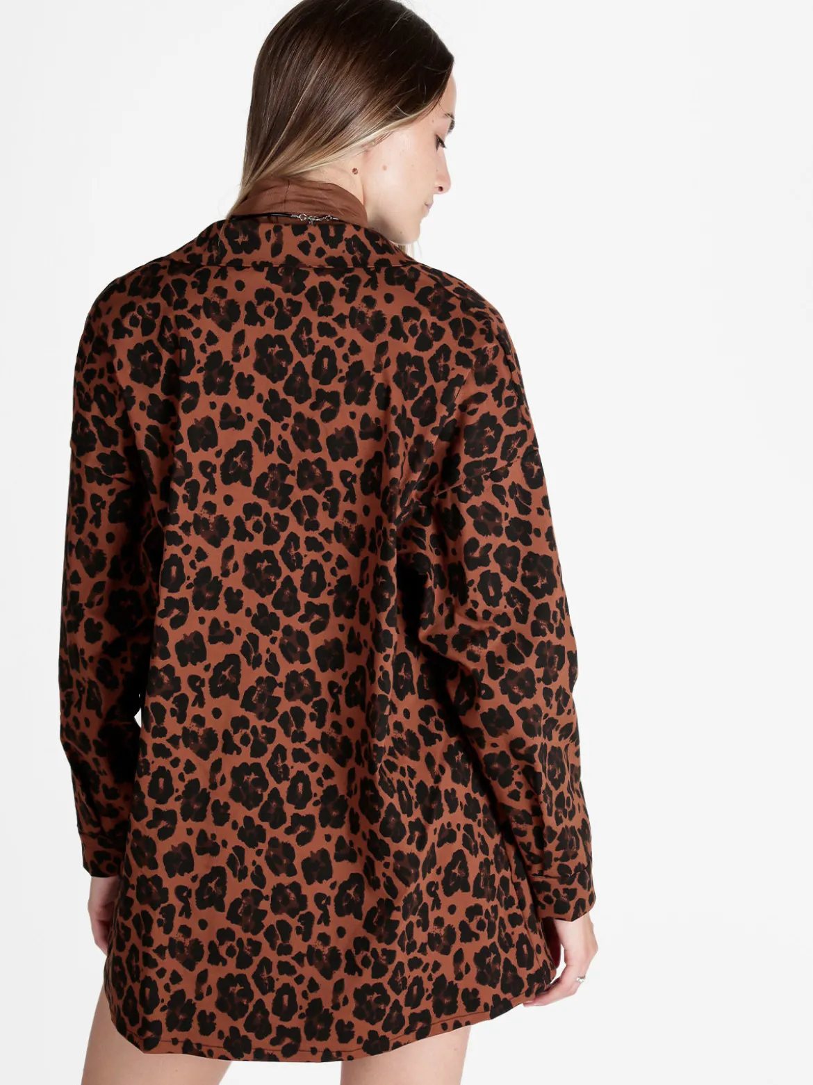 Vanita Giacca camicia lunga da donna maculata