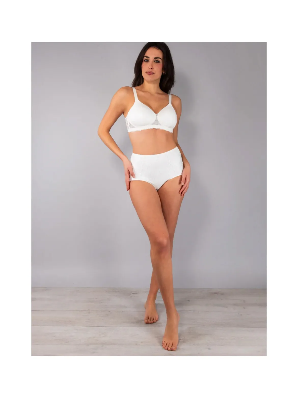 Verde Veronica AR16 Reggiseno imbottito preformato senza ferretto coppa D - panna